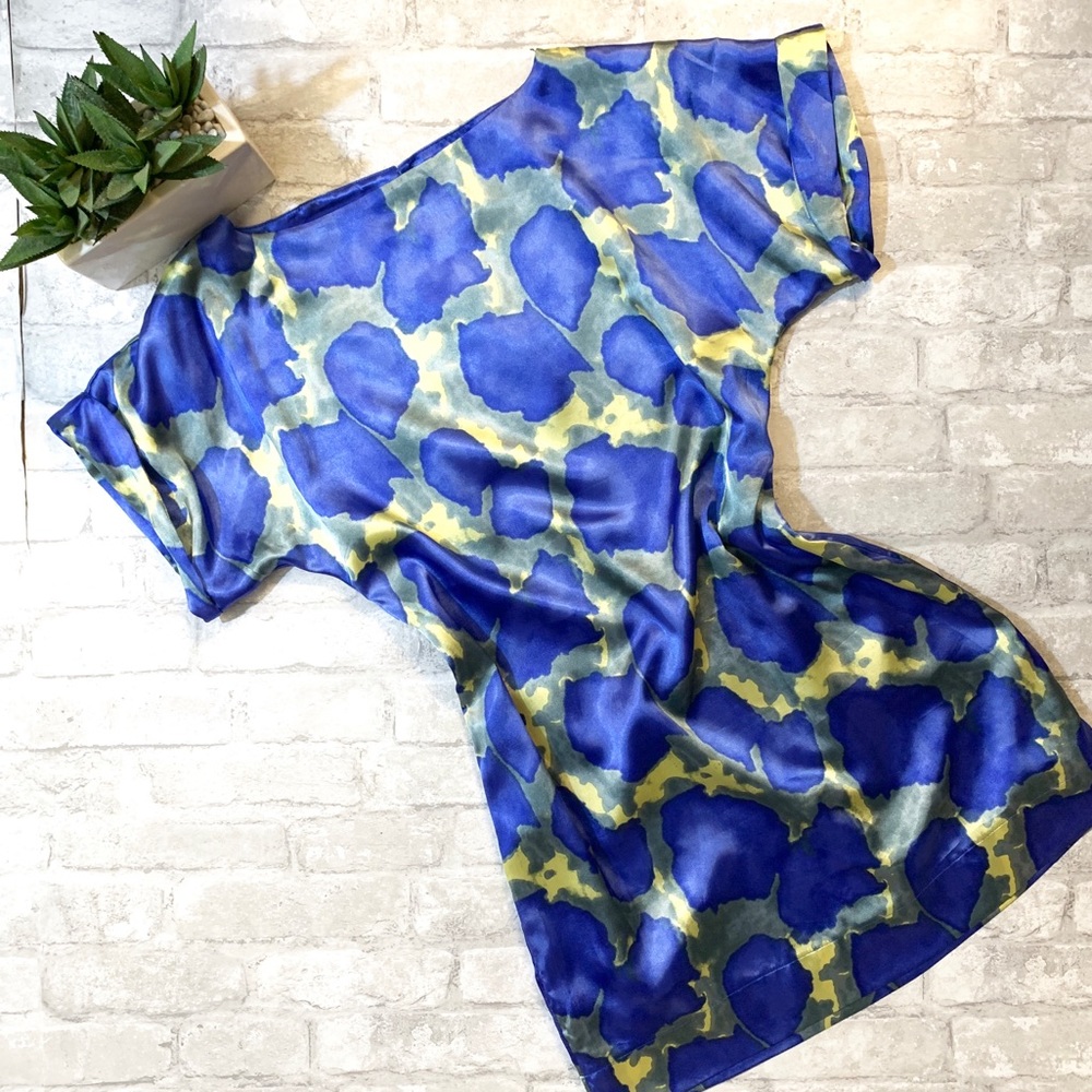 Vertigo Paris Dress Sz M